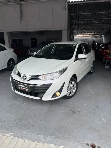 Toyota Yaris XL Sedan 1.5 Flex 16V 4P Aut. 2019