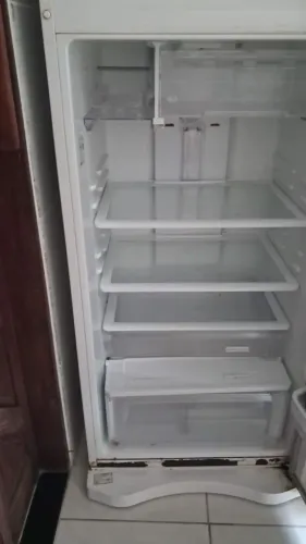 Geladeira eletrolux