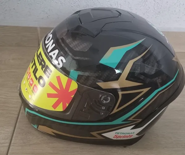 Capacete Peels