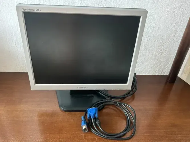 Monitor Samsung SyncMaster 510N S