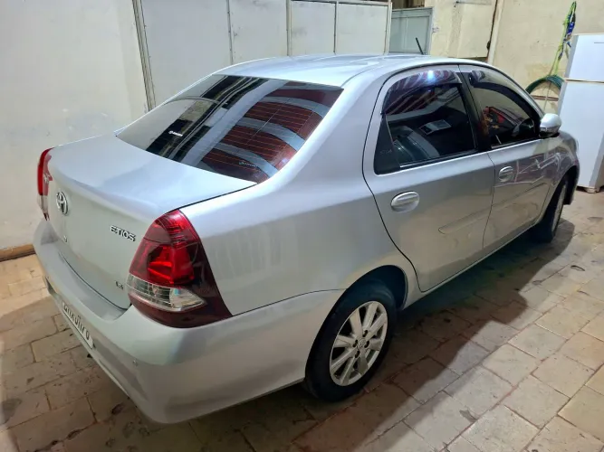 Toyota Etios X Plus Sedan 1.5 Flex 16V 4P Aut. 2020
