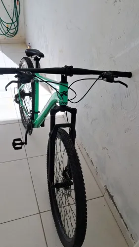 Bicicleta semi nova
