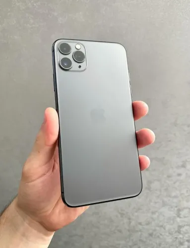 IPhone 11 Pro Max Cinza celular impecável aceito cartão!