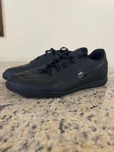 Tênis Futsal Nike Phantom GX Tamanho 43