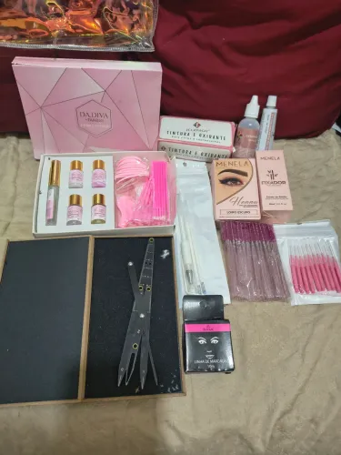 KIT PROFISSIONAL DE SOBRANCELHAS E CÍLIOS