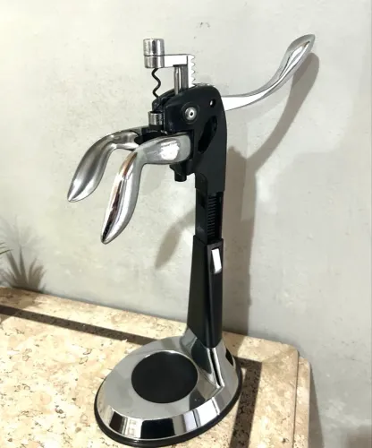 Saca rolhas rabbit de alavanca  inox sofisticado 