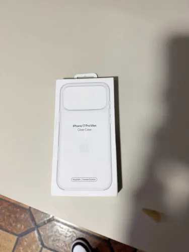 Capa transparente MagSafe 17 Pro Max - ABRI A CAIXA MAS NÃO USEI 