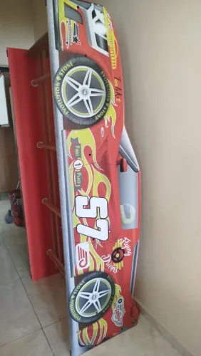 Cama infantil Carros nova 