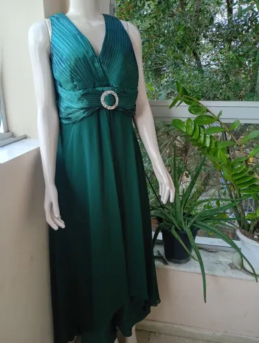 Vendo vestidos de festa e casamento e formatura