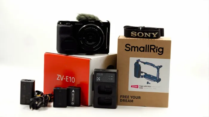 Câmera Sony ZV-E10 com lente do kit excelente estado!