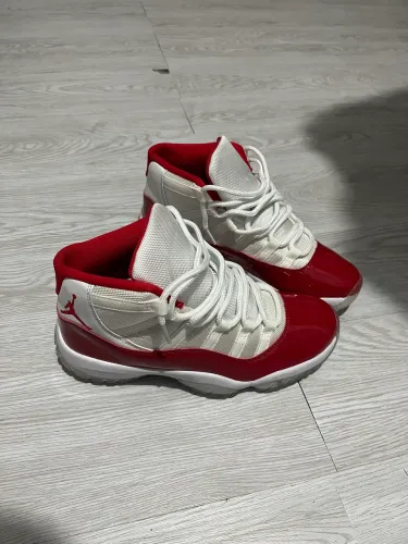 jordan 11 cherry