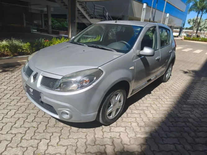 Renault Sandero Privilège Hi-flex 1.6 8V 5P 2010