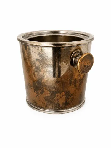 **Cachepô Porta-Garrafa Vintage em Metal Prateado - Peça Decorativa Clássica para Bar