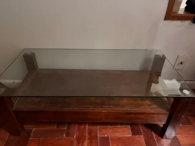 Mesa com Tampo de Vidro e gavetas laterais