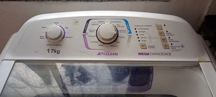 Máquina de lavar roupa Eletrolux 