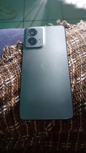 Celular Motorola moto G 24 128 de memória
