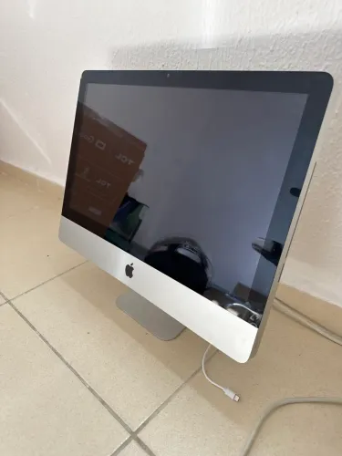 iMac 2011 21? com defeito