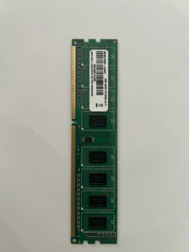 Memória RAM DDR3 de 4GB 1600MHz