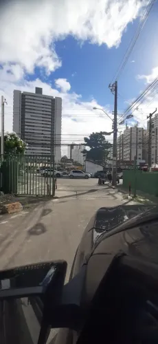 Imóvel para aluguel possui 55 metros quadrados em Marback Imbui - Salvador - BA