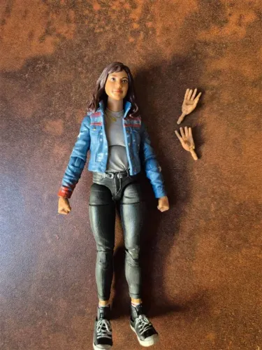 Marvel Legends America Chavez