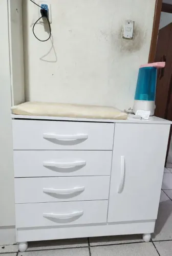 Cômoda para quarto de bebê