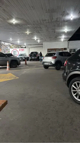 2 vagas Garagista e 1 vaga lavador