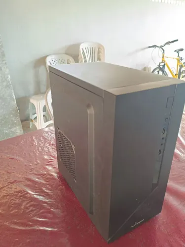 Vendo CPU com sitema windows 10