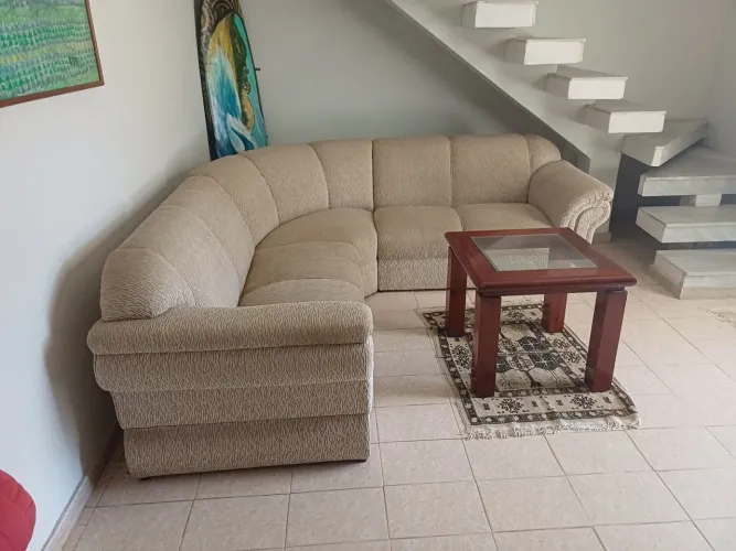 Sofá de canto.