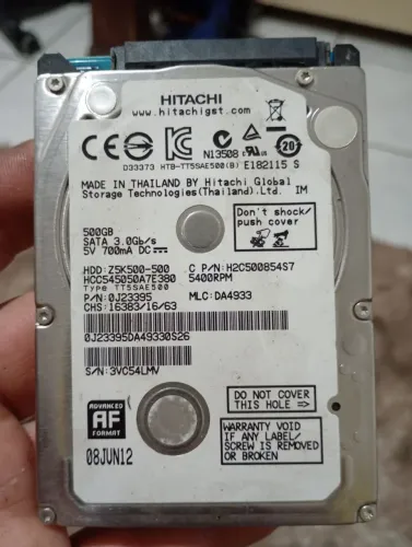 HD Hitachi 500 GB SATA 2,5" - R$ 100,00<br>500 GB