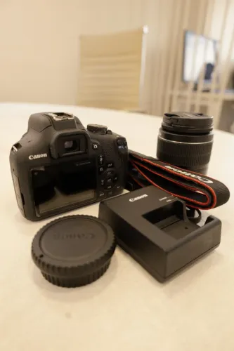 Camera canon T7