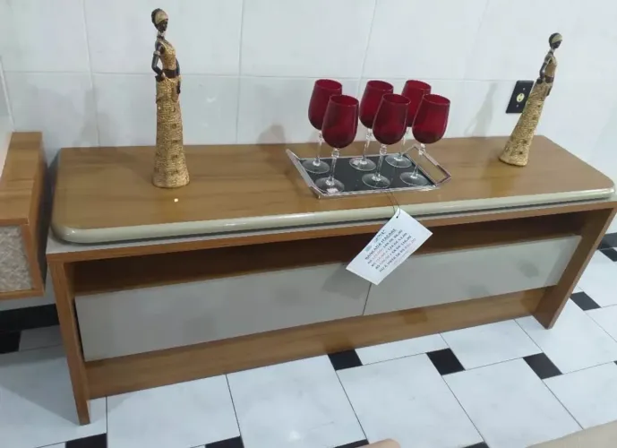Bancada Itacaré Largura 160  TV 60 Avelan Moveis OBS    Produto na caixa