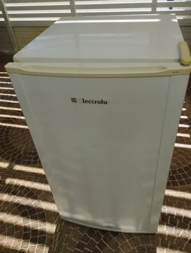 Frigobar super novo 120 litros