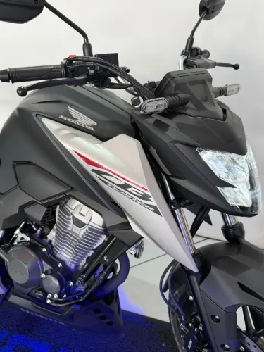 TWISTER 300F Ano:26 **PROMOÇÃO NO PARCELAMENTO**EXCELENTES CONDIÇÕES