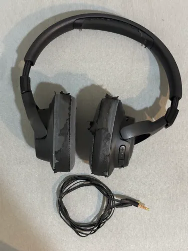 JBL 720BT Usado