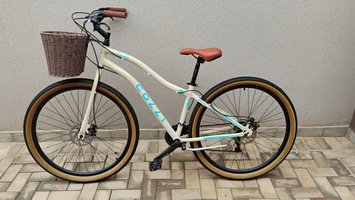 Bicicleta Vintage Com Cesto 