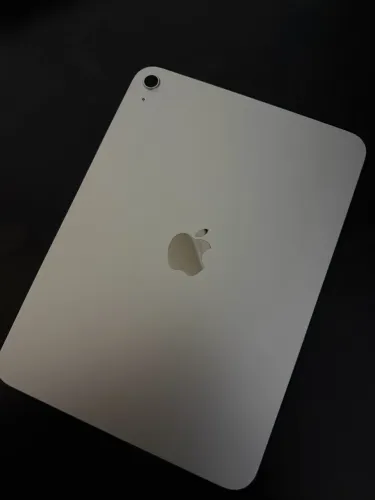 iPad 11 128gb
