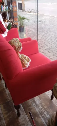 Par de Poltronas Vermelhas antigas