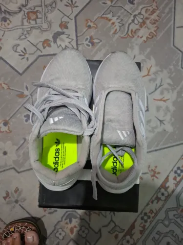 Tenis