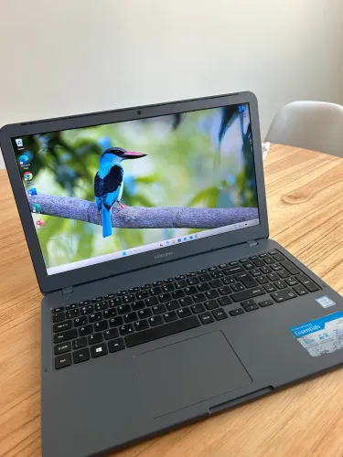 Notebook Samsung Essentials