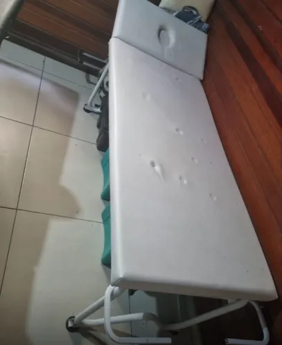 Maca Fixa Nova com Apoio de Cabeça - Nunca Usada