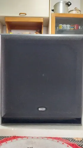 Sub.woffer Kef C-4 alt.40xprof40xlarg40cm 120watts 8polegadas. Preto.120 volts.