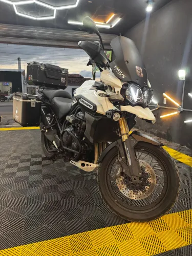 TRIUMPH TIGER 1200 XG EXPLORER 