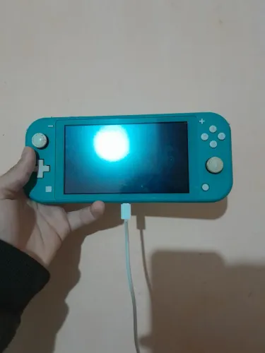*USADO* NINTENDO SWITCH LITE BEM CONSERVADO *7 ANOS*
