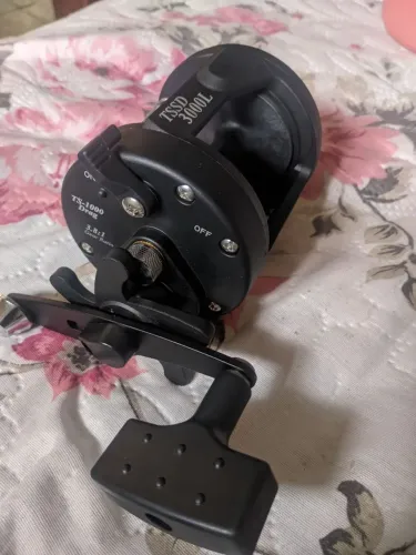 Carretilha perfil alto 3000