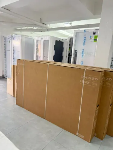 Smart TV Samsung  75 polegadas U8600F Crystal UHD 4K 60Hz 2025 nova<br>