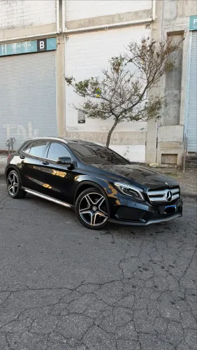Mercedes-Benz GLA 250 Sport 2.0 TB 16V 4X2 211cv Aut. 2015