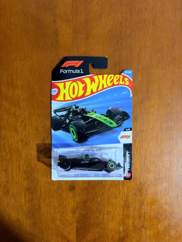 Kick Saube F1 Team Hot Wheels