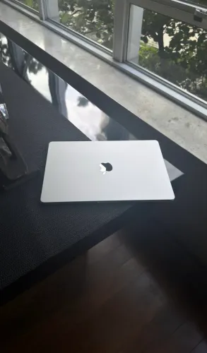 MacBook Air 15" M2 Silver - 2023 - Excelente Estado!