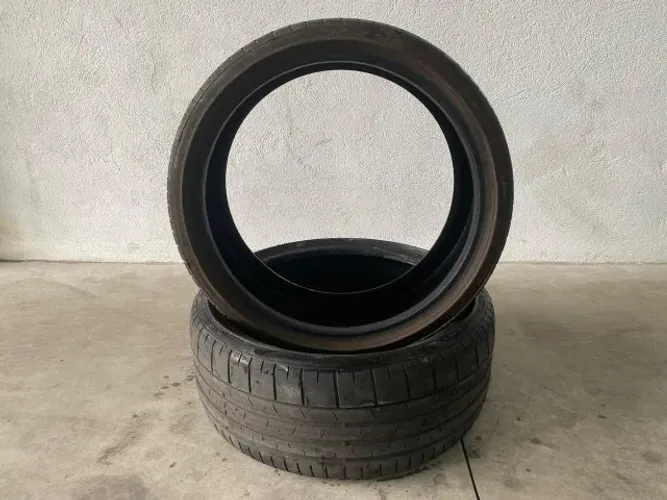 PAR PNEUS 235/35 R20 PIRELLI ORIGINAL PZERO - SEMI NOVO