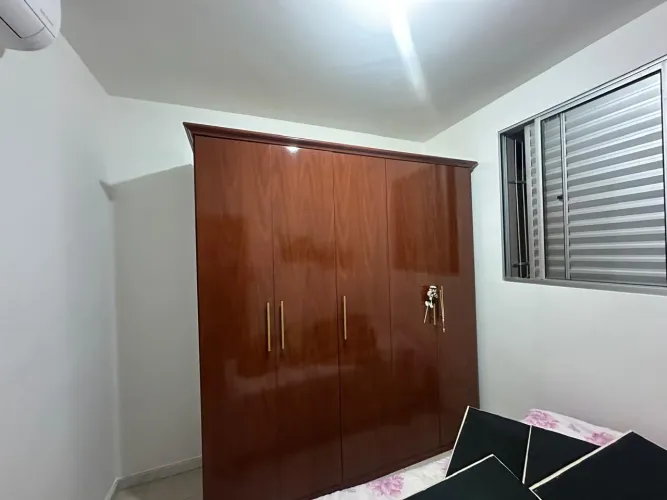Vendo guarda roupa